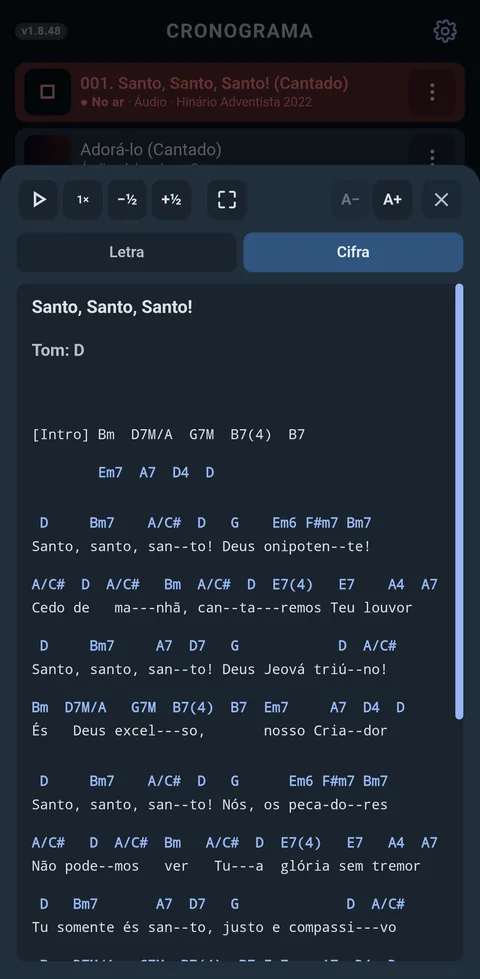 A mesma folha na aba Cifra: o tom em F, os botões de subir e descer meio tom, e os acordes sobre a letra.
