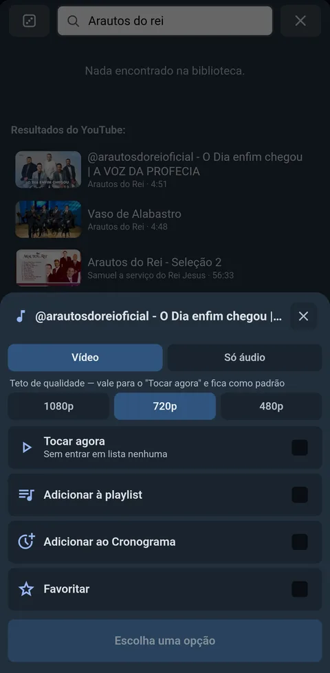 A folha de opções de um hino: cantada ou playback, tocar agora, playlist, Cronograma e favoritar.